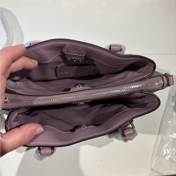 NWT! COACH Mini Sage Carryall - Picture 4 of 6